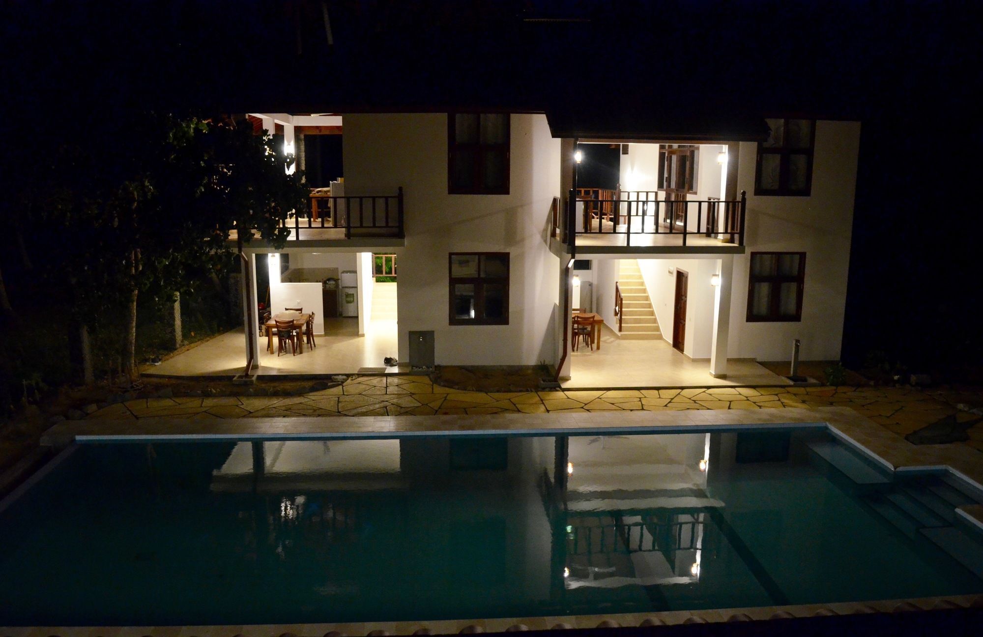 Green Parrot Beach Resort Tangalle Exterior foto