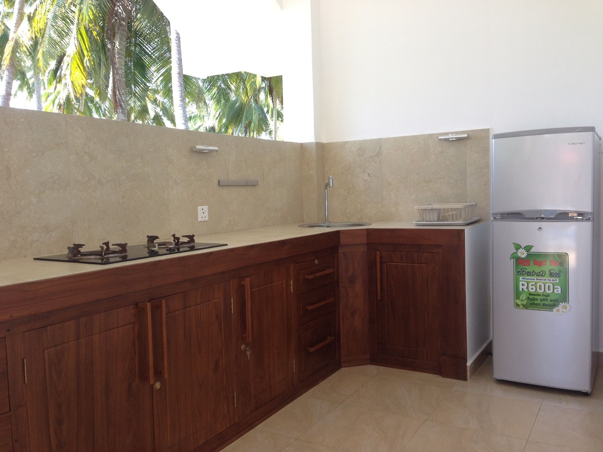 Green Parrot Beach Resort Tangalle Exterior foto